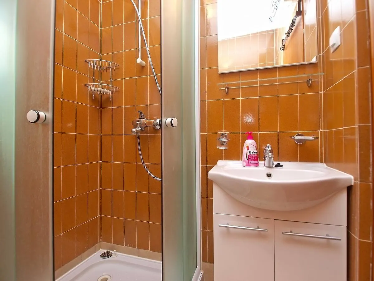 Holiday Home Snjezana Stinjan